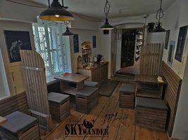 Vinárna Tábor od JPL SKYWANDER